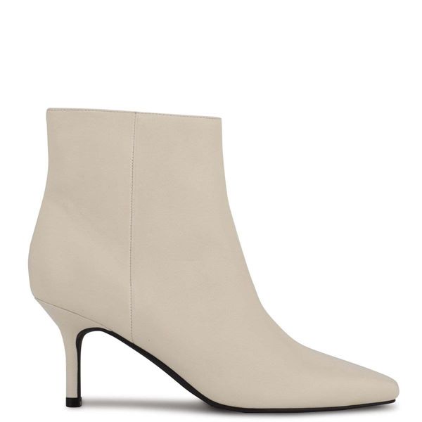Nine West Ari Dress White Ankle Boots | Ireland 02W80-3F59